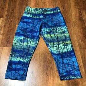 Marika Pants - MARIKA tek cropped workout pants Marika Pants - MARIKA tek cropped workout pants
